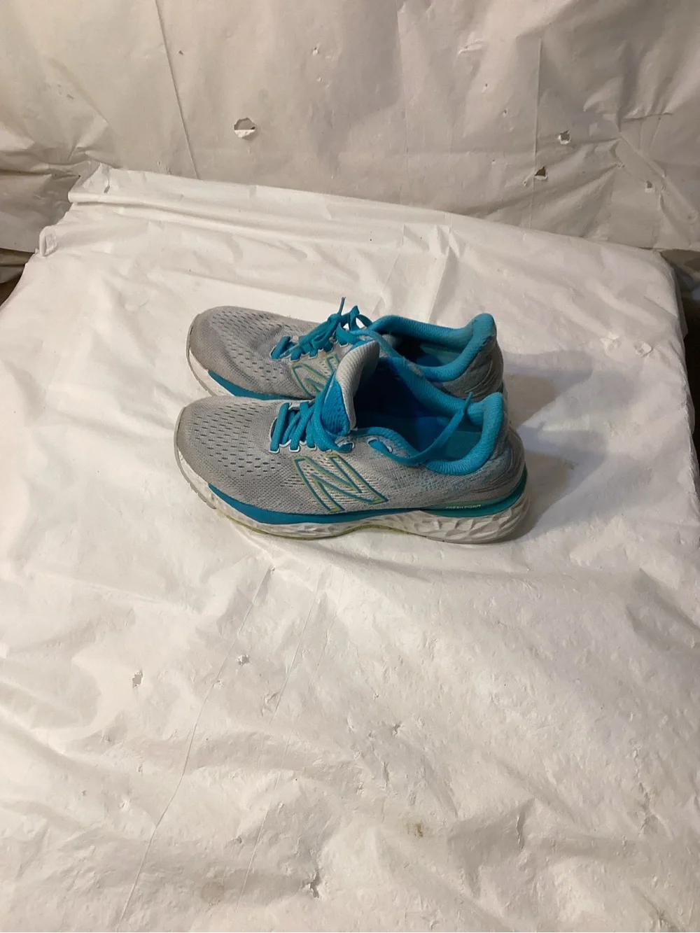 New Balance Womens Fresh Foam 880 V11 W880S11 Gray Blue Running Shoes Size 8.5